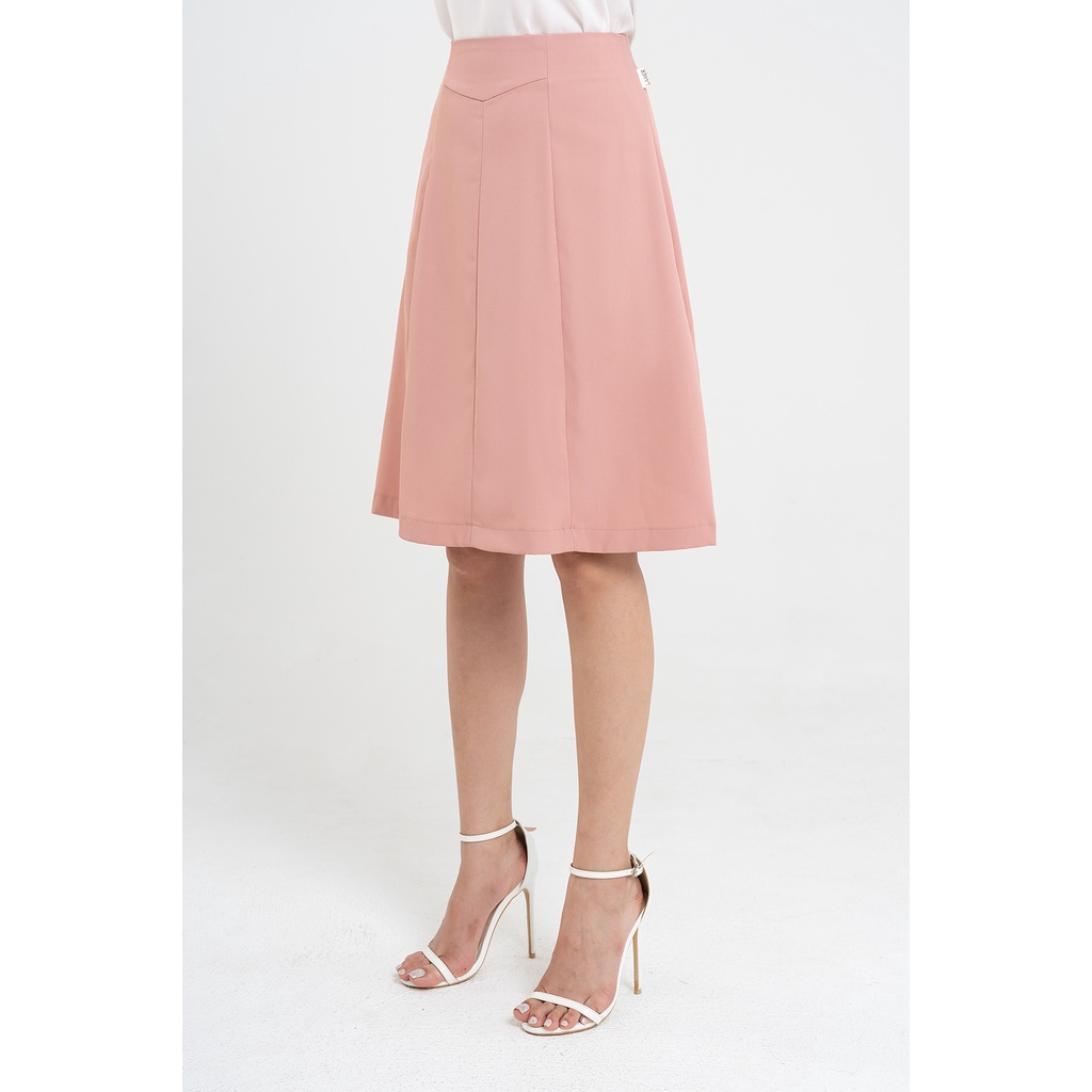 Chân Váy Công Sở Lamer Chữ A Lửng Trơn Basic LAMER L62R22H016