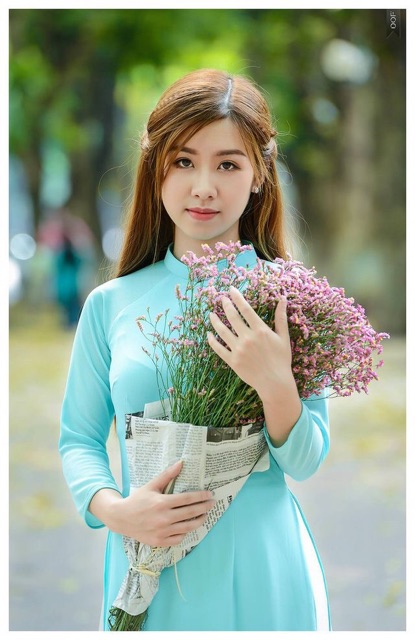Áo dài xanh ngọc
