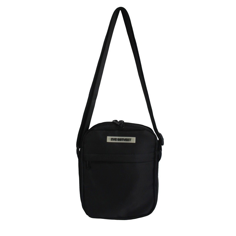 Túi đeo chéo FEAR OF GOD ESSENTIALS thời trang