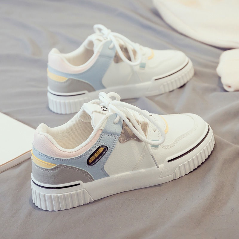 Giày Sneaker phong cách năng động hợp thời trang cho nữ sinh