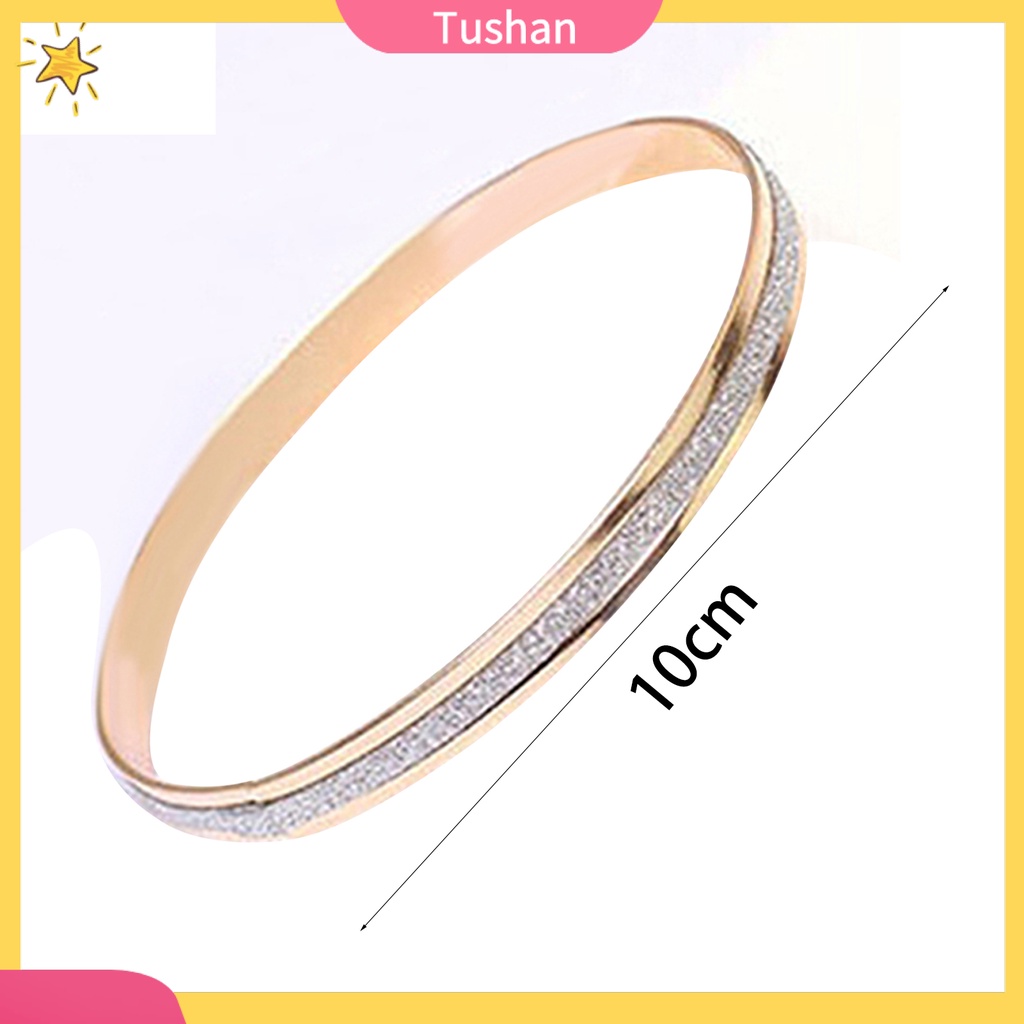 Vòng tay thời trang nữ tính
