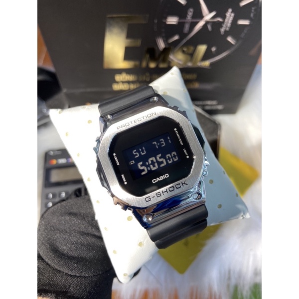 Đồng hồ Casio G-Shock Nam GM-5600-1