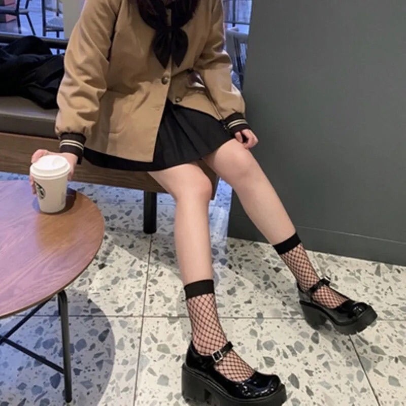 Tất ống phối ren đính ngọc trai nhân tạo kiểu Nhật dễ thương dành cho nữ