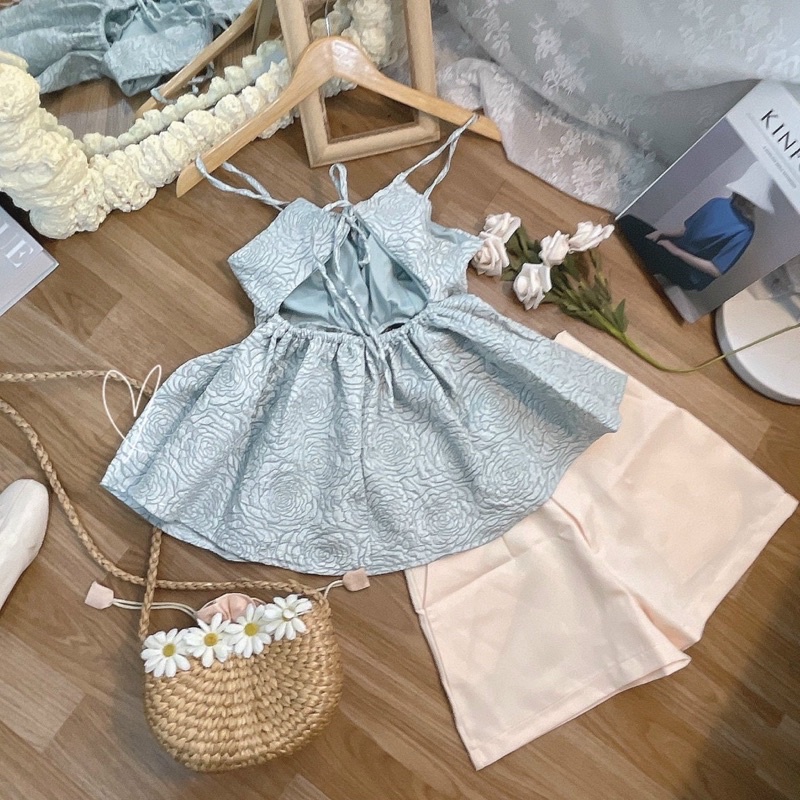 set áo gấm hoa dây lưng + short kem