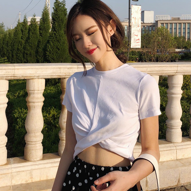 Áo thun croptop xoắn chéo năng động quyến rũ cho nữ