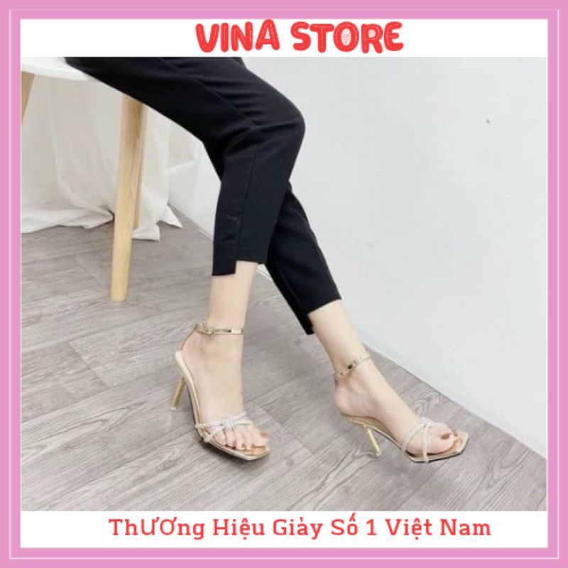 Giày Sandal Cao Gót Đế Nhọn 7P Quai Đính Đá Hoa Cúc Hot 2021 - mã VNST030