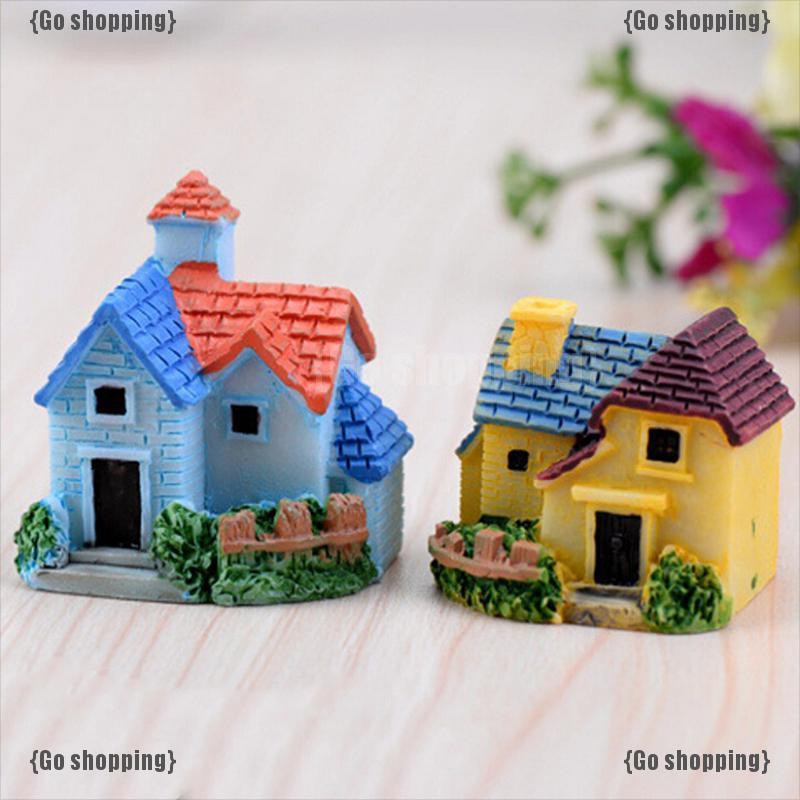 Mô hình ngôi nhà bằng nhựa kiểu dáng đáng yêu