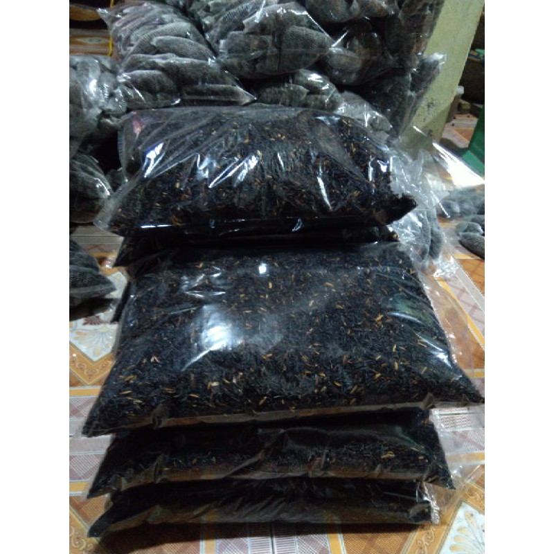 Trấu hun nguyên cánh, hạt to 500g