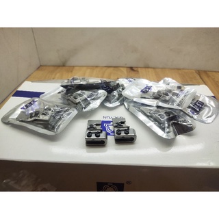 Chân vịt vắt sổ 4 chỉ nhún
