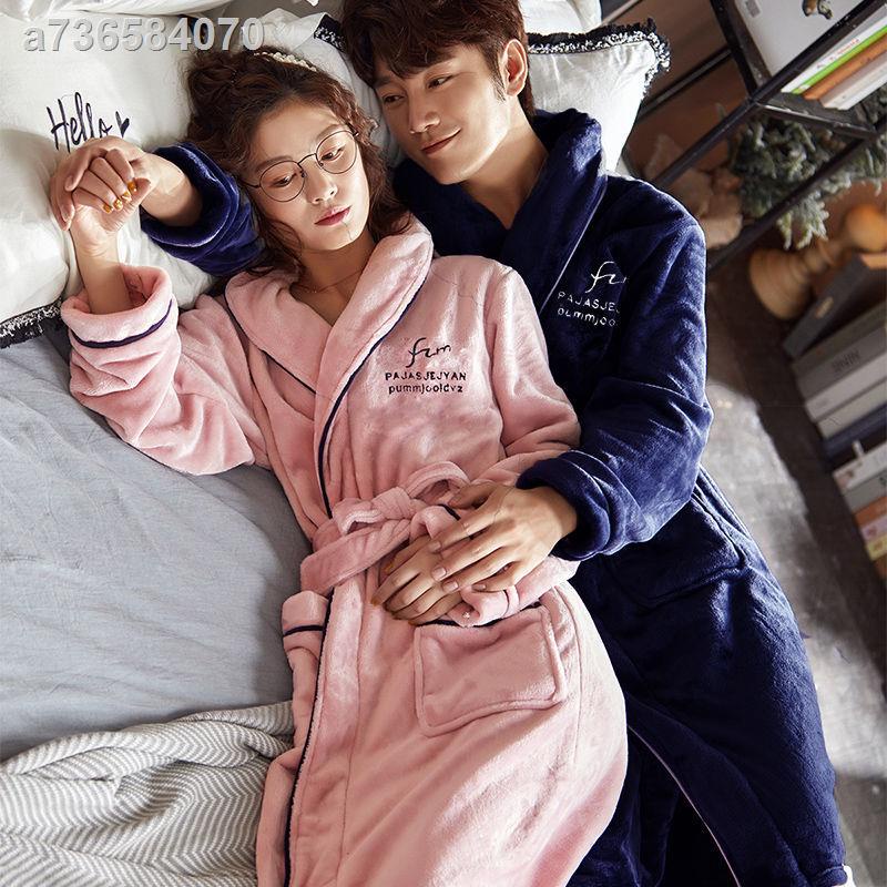 Áo choàng ngủ vải nỉ lông cừu san hô tay dài thời trang mùa đông cho các cặp đôi | BigBuy360 - bigbuy360.vn
