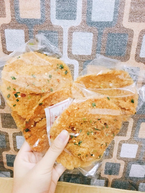 500g Cơm cháy mắm hành lắc khô gà| KingFood Thế Giới Đồ Ăn Vặt Đồ Ăn Vặt Hà Nội