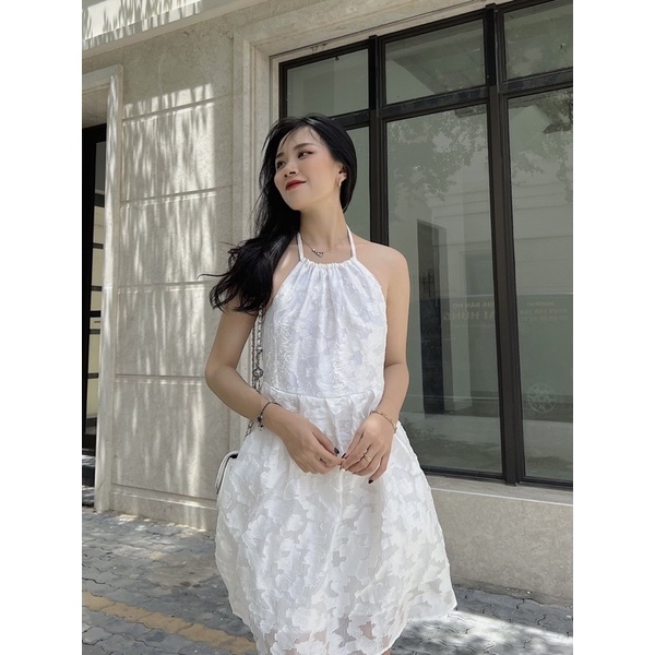 YU CHERRY | Đầm cổ yếm nữ, không tay thêu họa tiết đám mây Mimi Yem Dress YD160