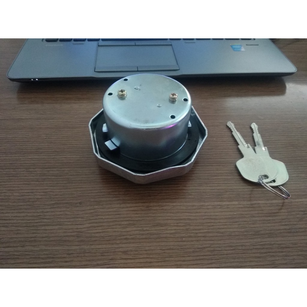 Nắp bình dầu xe tải Isuzu NMR/ NPR/ NQR từ 3,5 tấn đến 15 tấn
