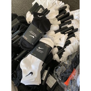 Vớ/ Tất Nike Everyday Plus Cổ Thấp(Đen/Trắng)
