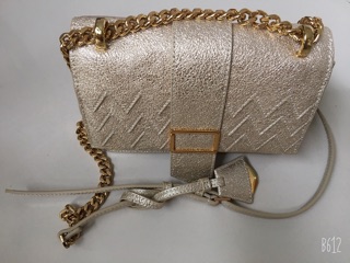 Thanh lý túi CHARLES & KEITH