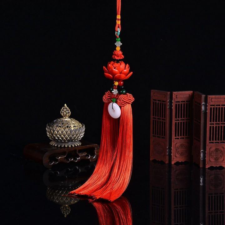- Ngọc bội hoa sen đồng tâm gắn tua rua bình an treo ô tô phong cách cổ trang