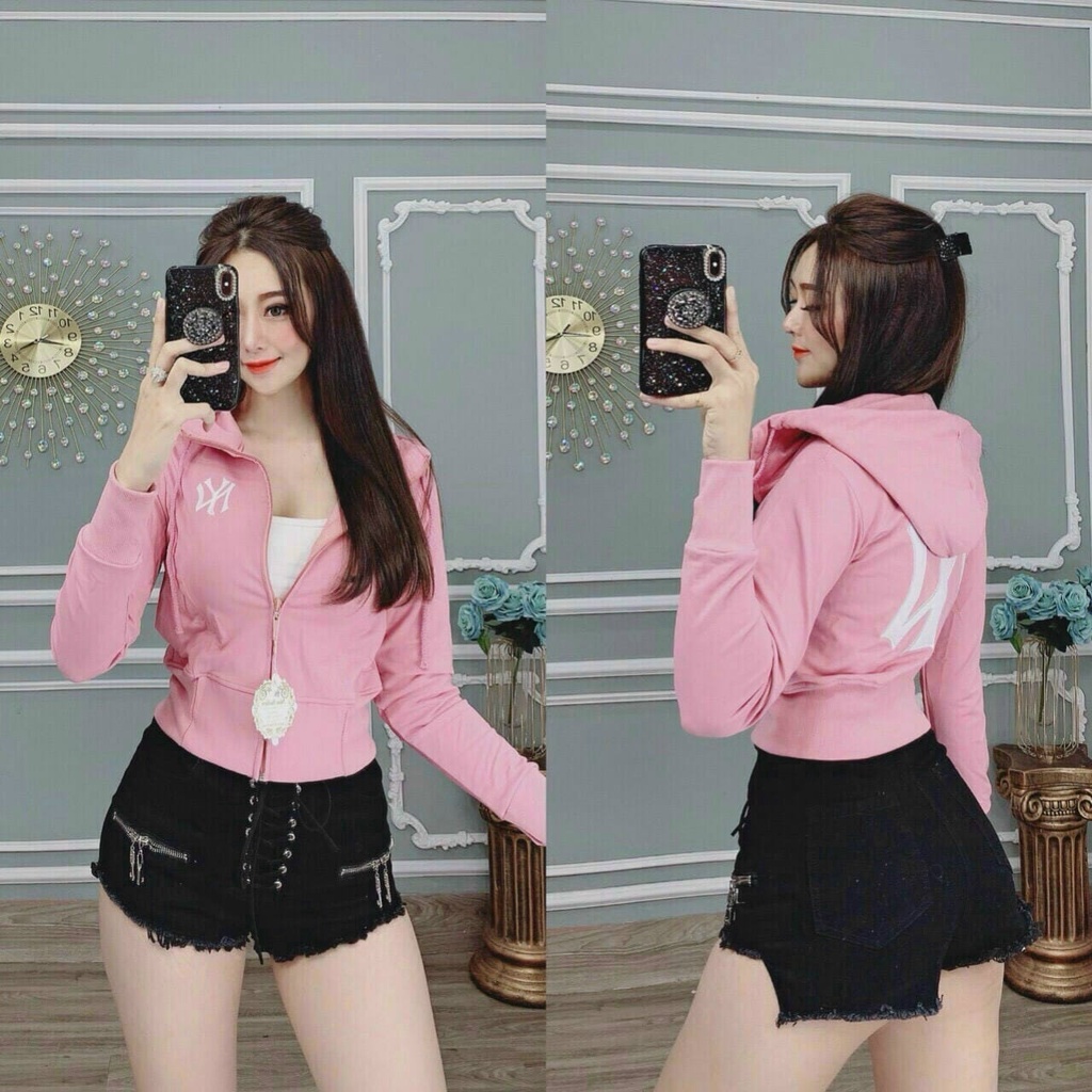 Áo Khoác nữ cá tính - logo thêu