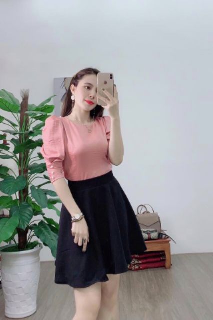 Áo thiết kế tay lỡ đính chuỗi