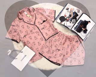 Bộ pyjama lụa đùi mặc nhà