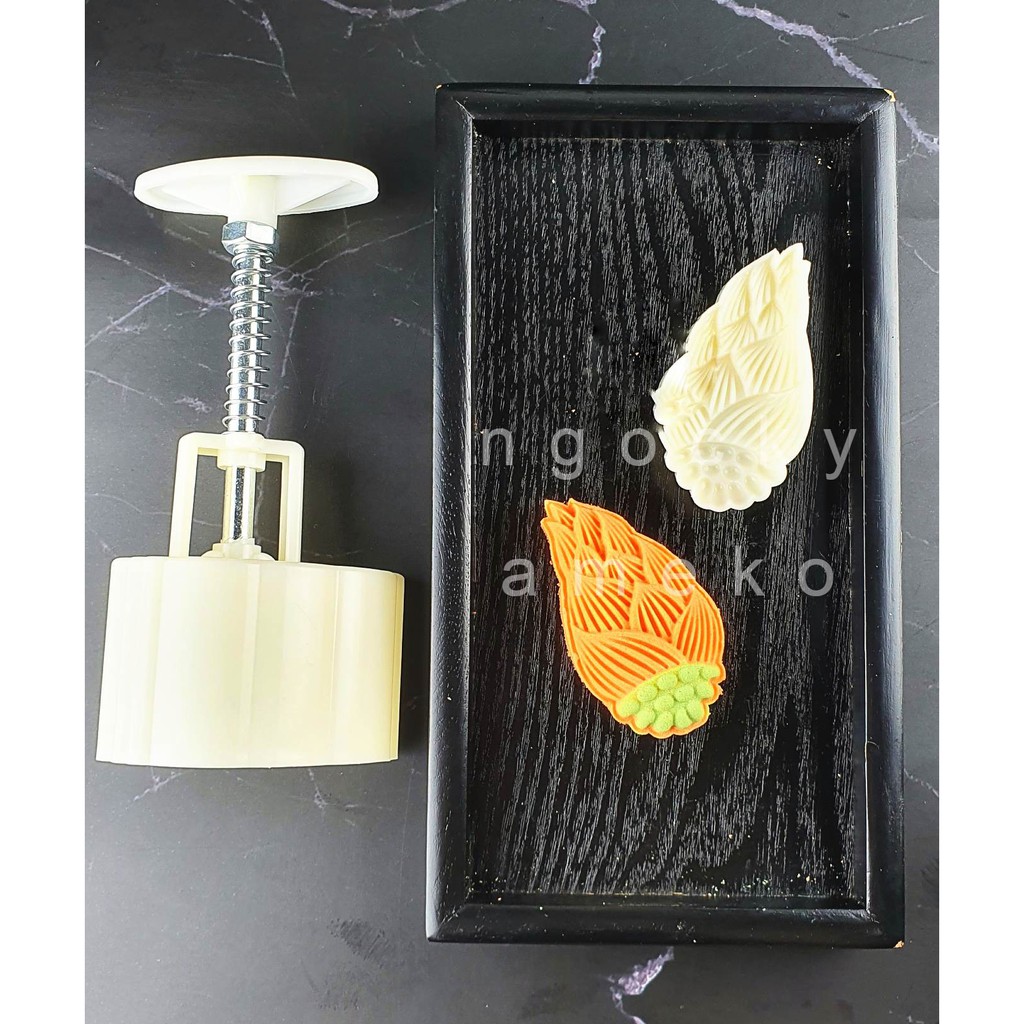 NQ75-873 - KHUÔN LÒ XO BÁNH TRUNG THU / BÁNH DỨA  HÌNH BÓ LÚA