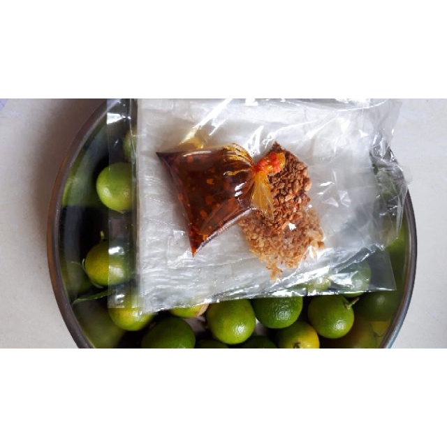 Bánh tráng muối sate tỏi chính gốc Tây Ninh