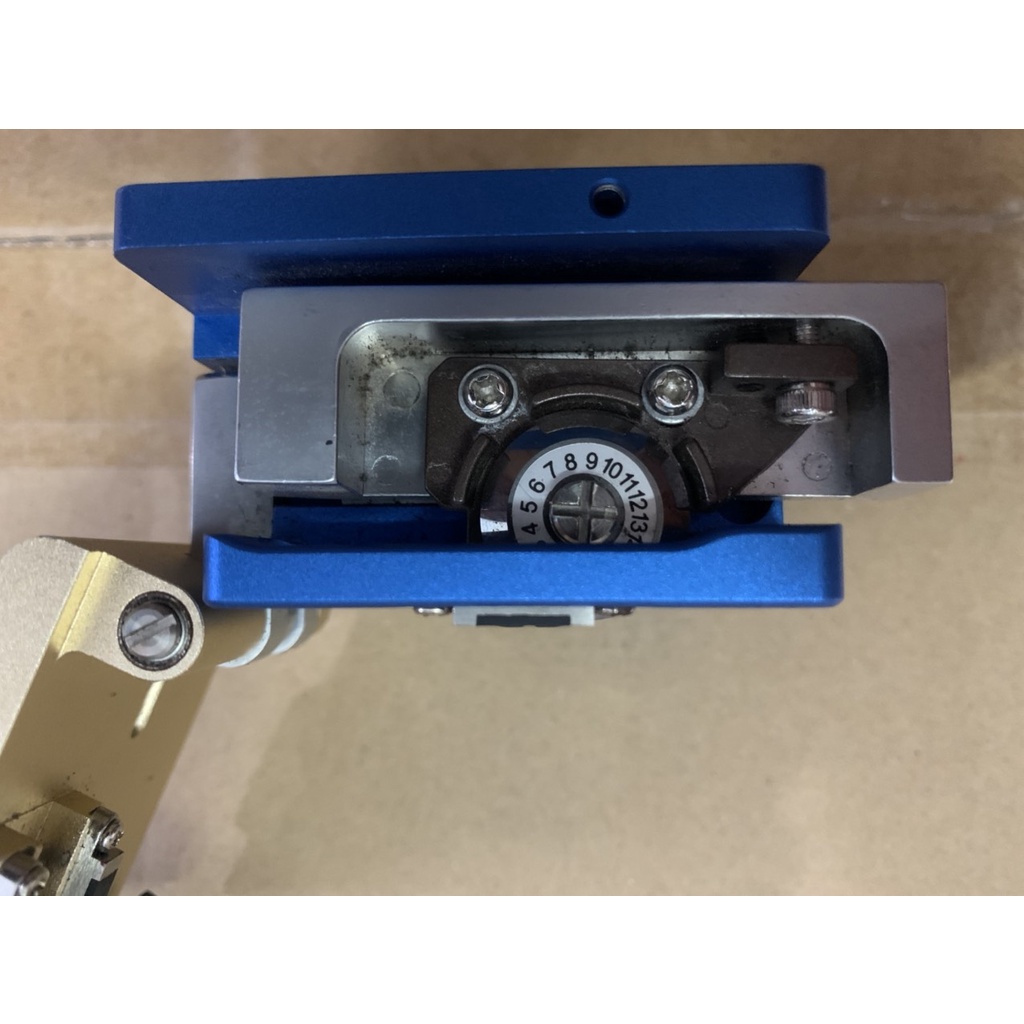 Dao cắt sợi quang C500 hàng mới