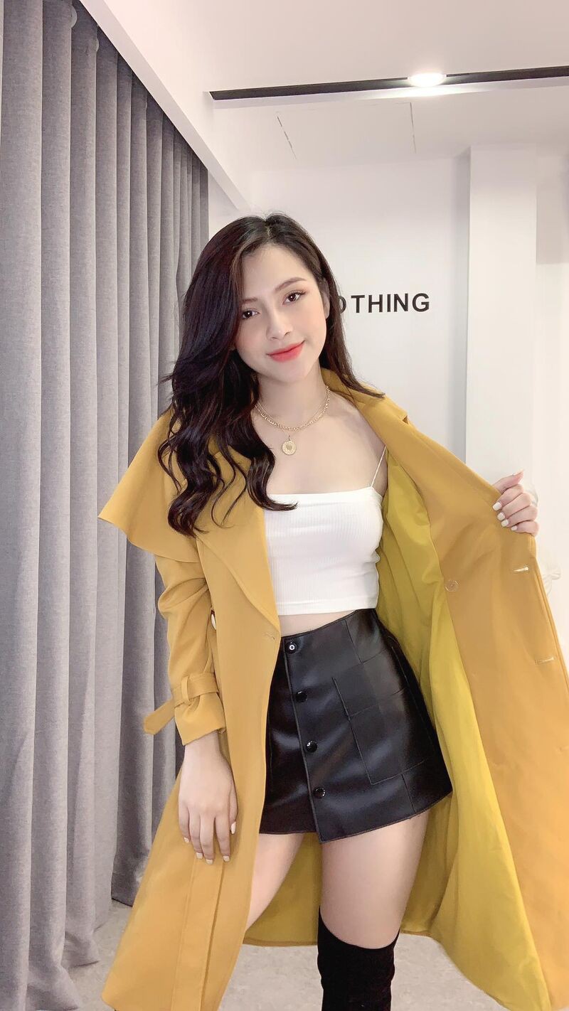 Áo quây linbi màu trắng freesize 42-55kg, thun hai dây basic phong cách trẻ trung A2018 | BigBuy360 - bigbuy360.vn