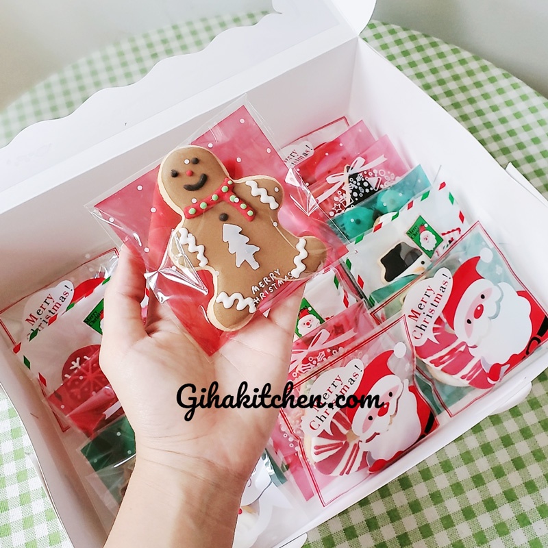 SẴN HÀNG | Set bánh quy giáng sinh ông già Noel, Snow man, bánh người gừng kèm hộp đem tặng xinh xắn. | BigBuy360 - bigbuy360.vn