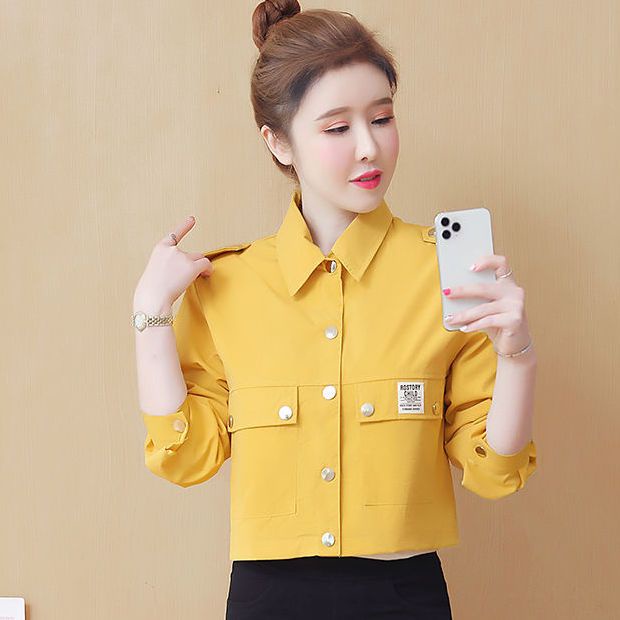 Áo khoác ngắn 2022 mùa thu thời trang nữ trẻ trung