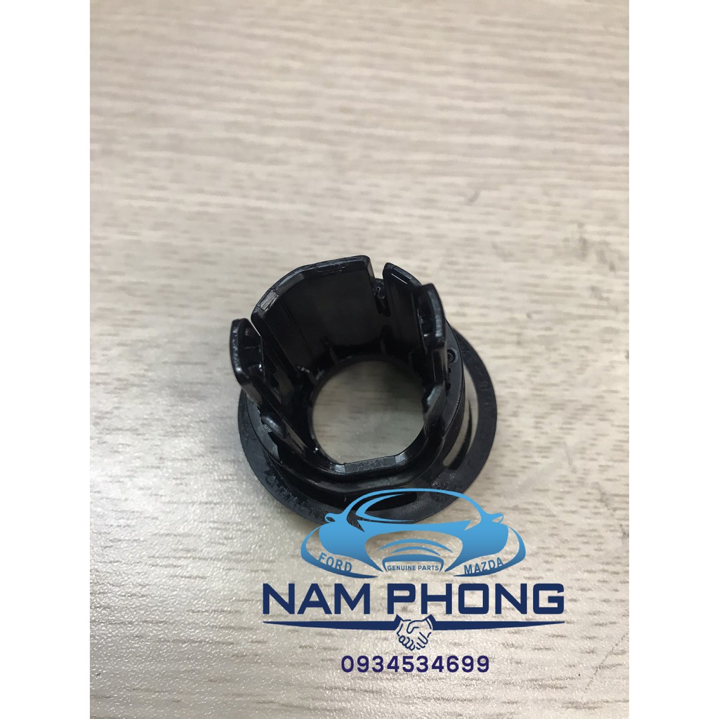 Nắp chụp cảm biến khoảng cách Ranger 16 - JB3Z15C873CA / JB3Z15C872CA / JB3T15C872CAN0AA