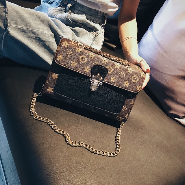 ,,TÚI XÁCH NỮ, TÚI CHÉO GẮN VƯƠNG MIỆN HQ