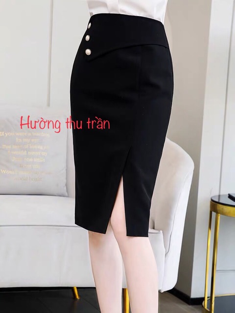 Chân váy bút chì eo đắp vạt phối cúc trẻ trung | BigBuy360 - bigbuy360.vn