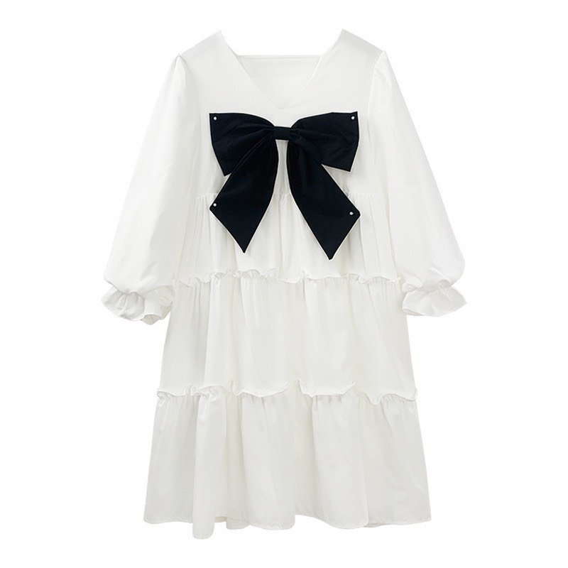 Đầm Babydoll Trắng Nơ Đen Tay Lỡ Lưng Chữ V Tiểu Thư Đáng Yêu | Smide Clothing