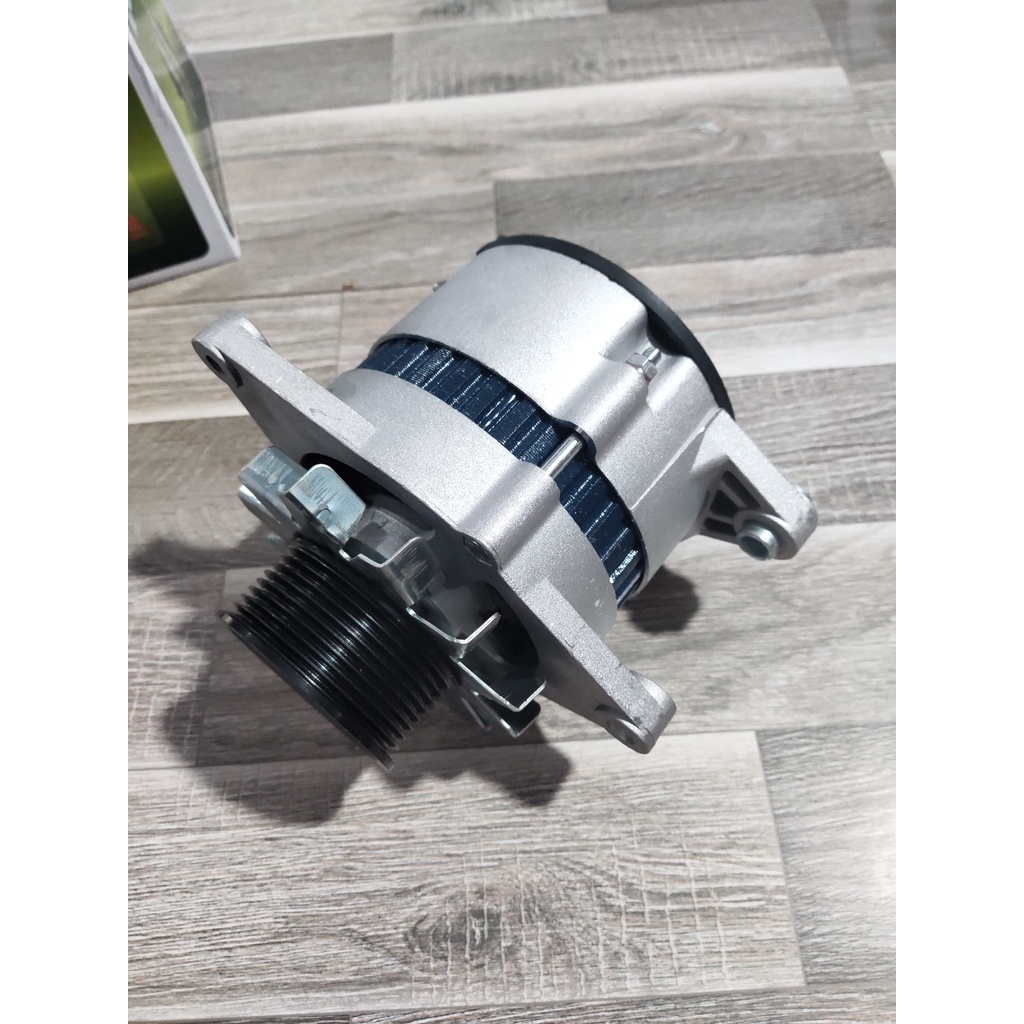 Sản phẩm gia đình làm:  Máy phát điện YC4108 - 1000w/35a 24v tiết chế trong xanh