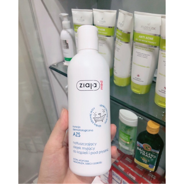 Dầu tắm dưỡng ẩm dịu nhẹ Ziaja Med Atopy Azs