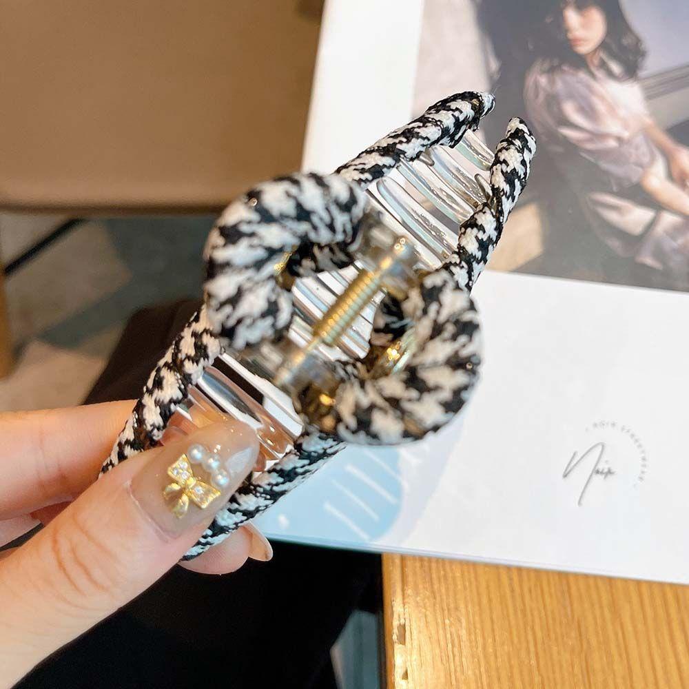 TWINKLE Kẹp Tóc Đính Hoa Trà Bằng Lông Nhung Mềm Mại Cho Nữ