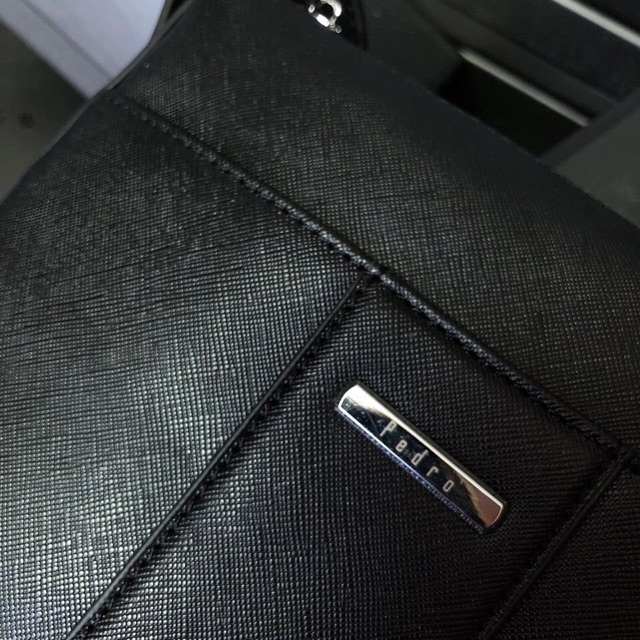 Túi da nam đeo chéo PEDRO