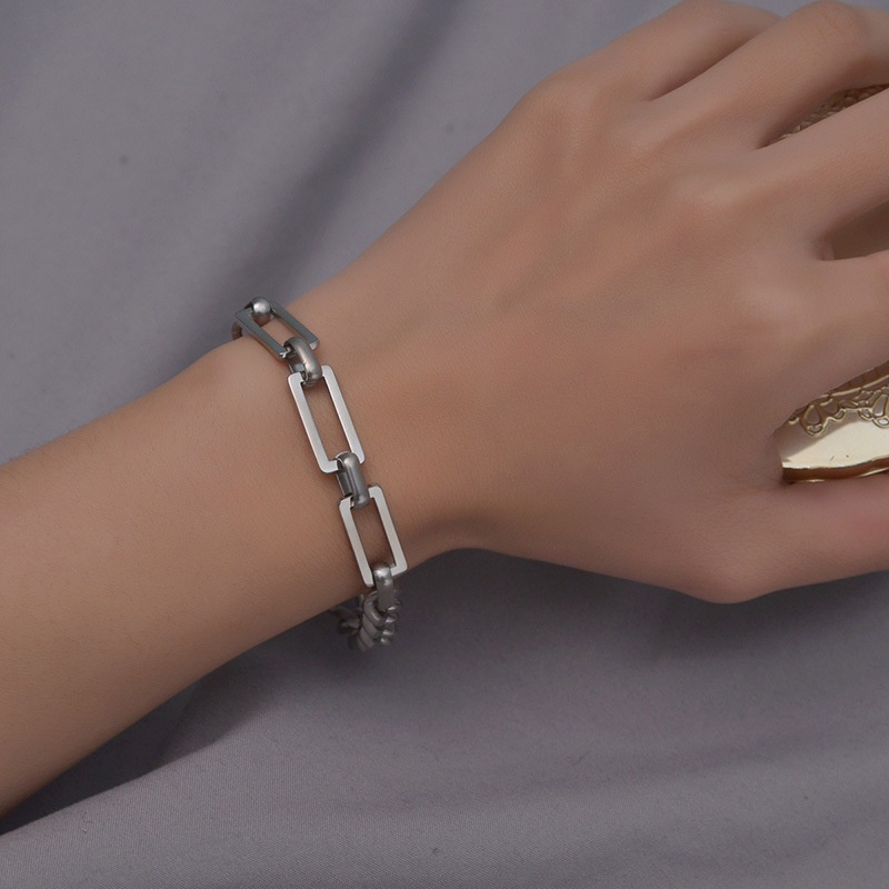 Vòng Tay Dây Xích Bằng Thép Titan Một Lớp Phong Cách Hip hop Đơn Giản Thời Trang Cho Nữ