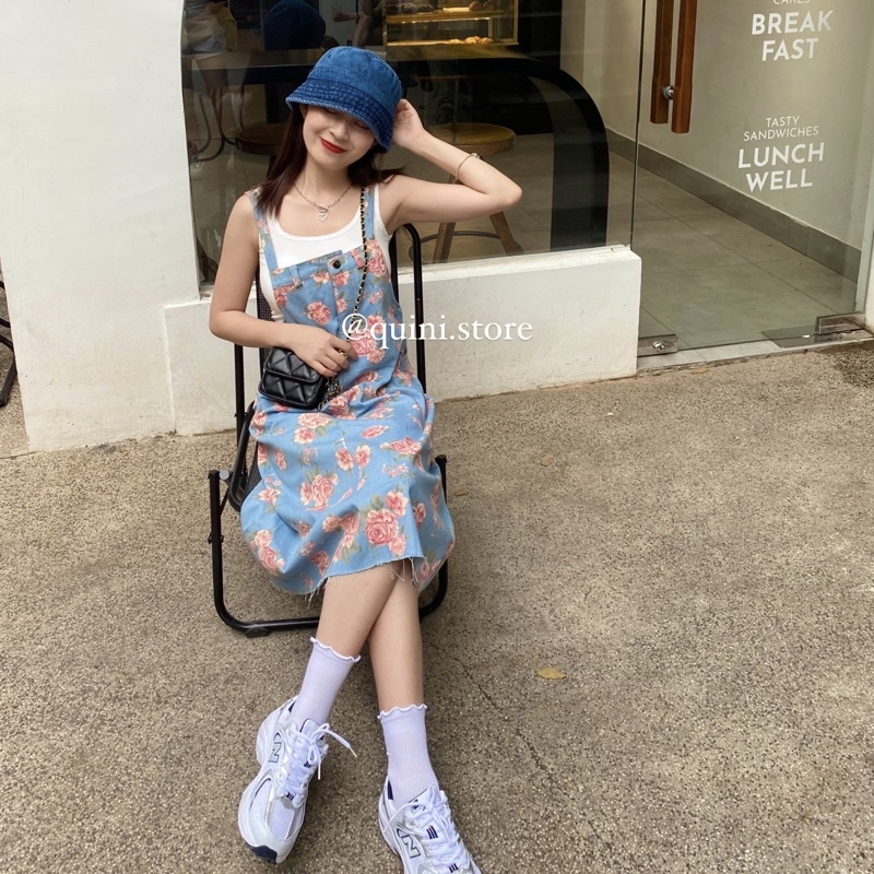 Váy Yếm Jeans Dài Hoạ Tiết Vintage Đủ Size - QUINI STORE - Ảnh Thật Shop Chụp