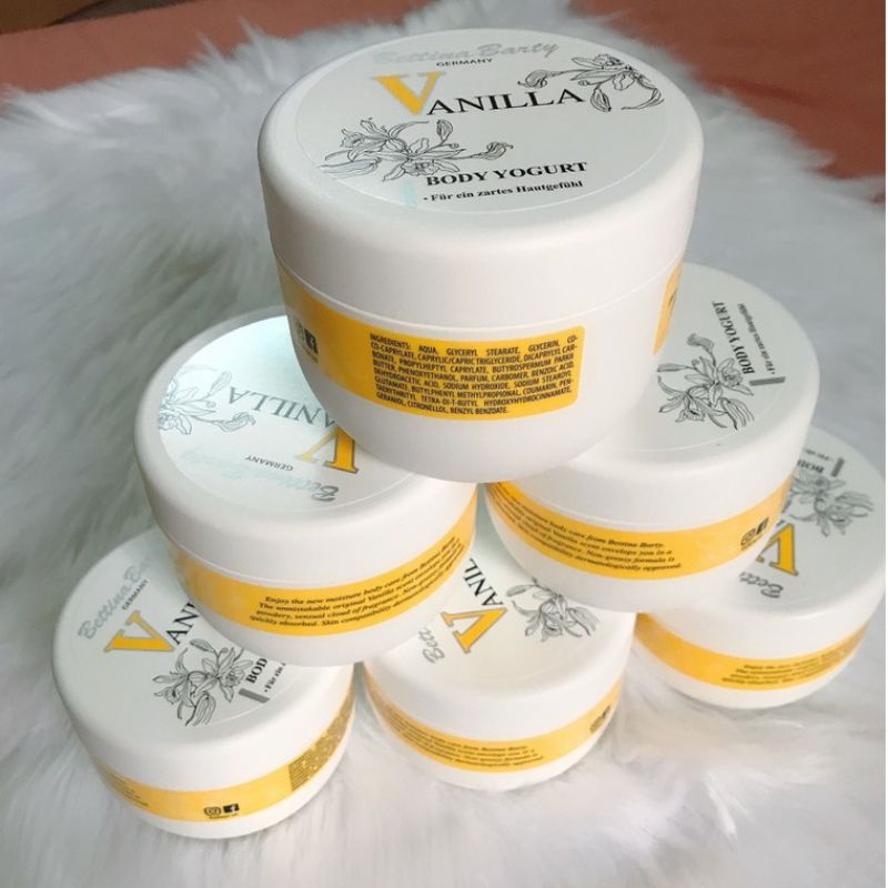 Kem Dưỡng Thể Sữa Chua VANILLA Body Yogurt 300ml