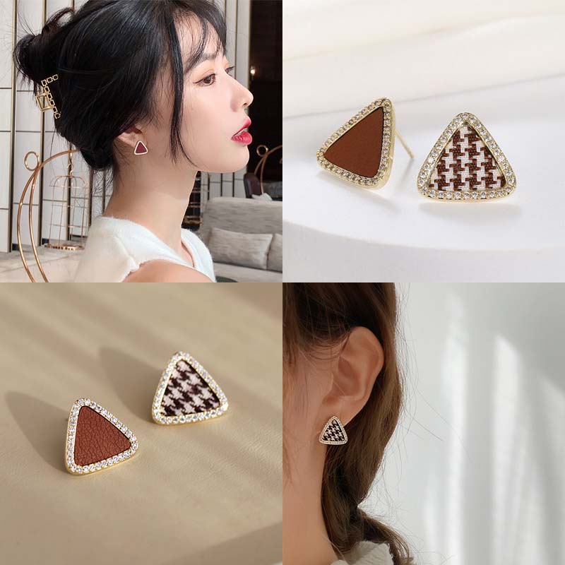 【50 Phong Cách】 Bông Tai Kẻ Ô Trắng Đen Thanh Lịch Kiểu Pháp Dành Cho Nữ