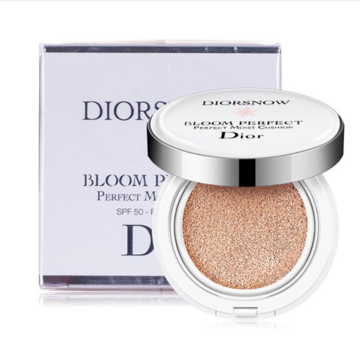 Dior Phấn Nước Dưỡng Ẩm Làm Mới Da Nhẹ Nhàng