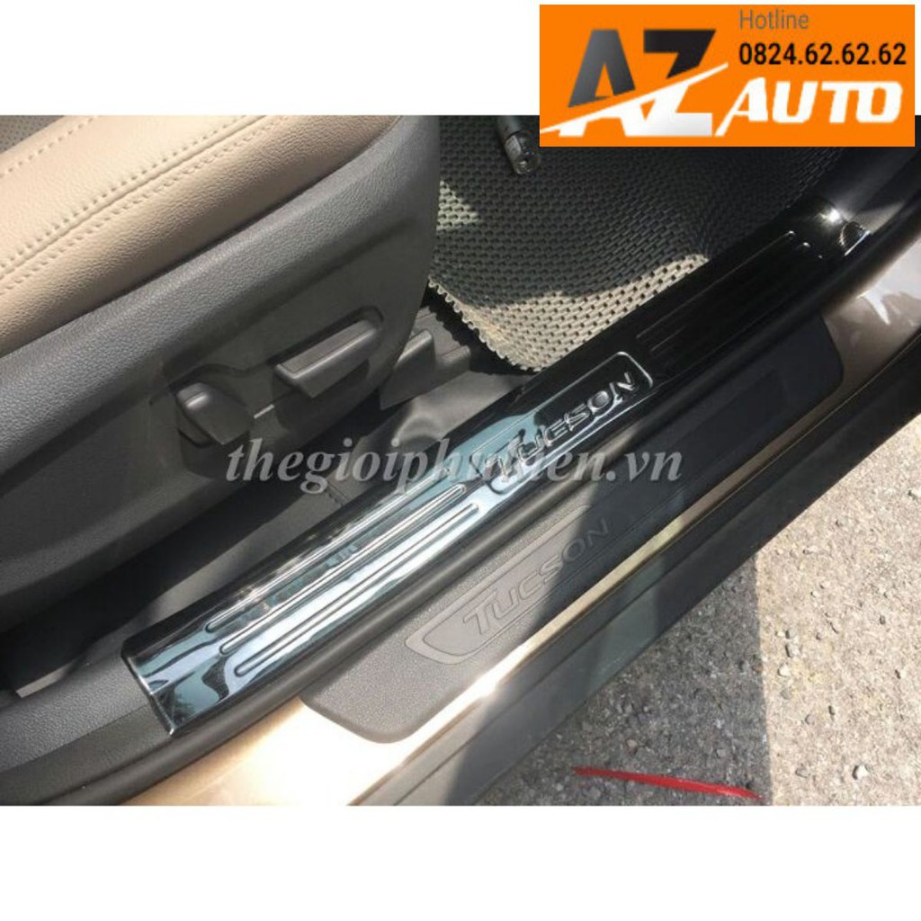 Ốp bậc cửa, Nẹp bước chân Hyundai Tucson 2018-2022 – Titan(tặng kèm keo trọ dính)