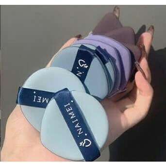 Hộp 7 bông phấn đánh tán trang điểm nhiều màu hộp đựng Xinh