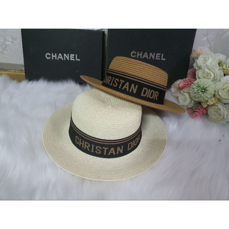 Mũ phớt cói đi biển