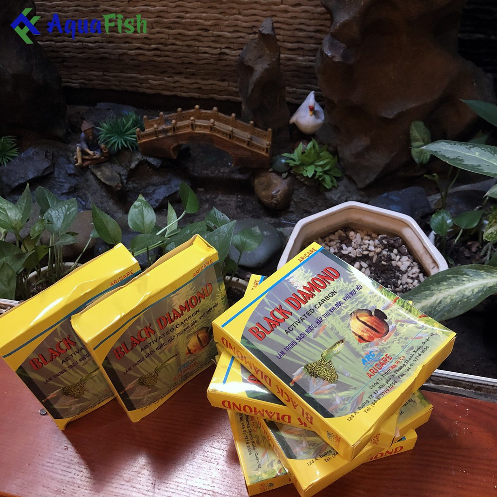 Than hoạt tính lọc nước bể cá, đã gồm túi lưới 250gr