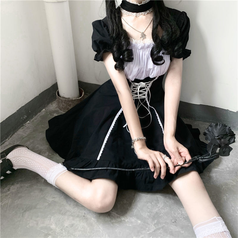 Đầm lolita tay phồng ôm eo dáng xòe màu đen thời trang Nhật Bản cho nữ