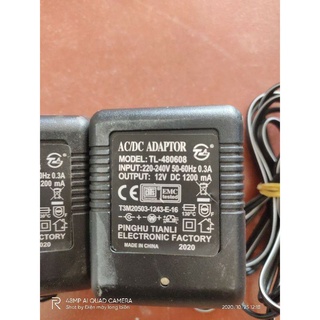 Sạc bình 12v cục sạc cho bình phun xịt cây nông nghiệp dạng 3 chấu