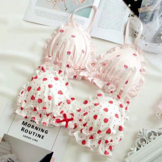 Set đồ lót dâu tây ngọt ngào