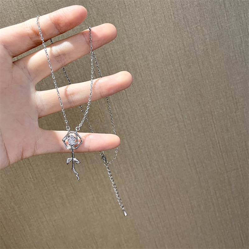 Vòng cổ Mặt Hoa Hồng Đính Đá Zircon Phong Cách Hàn Quốc